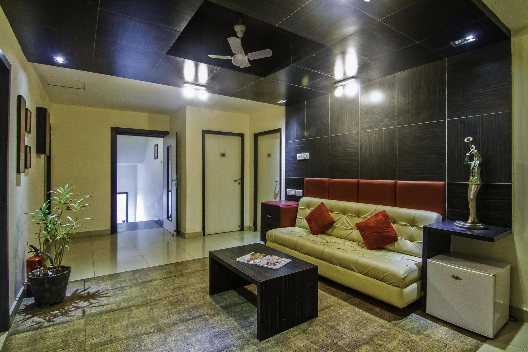 Hotel Treebo Trip Hive Chennai Exterior foto
