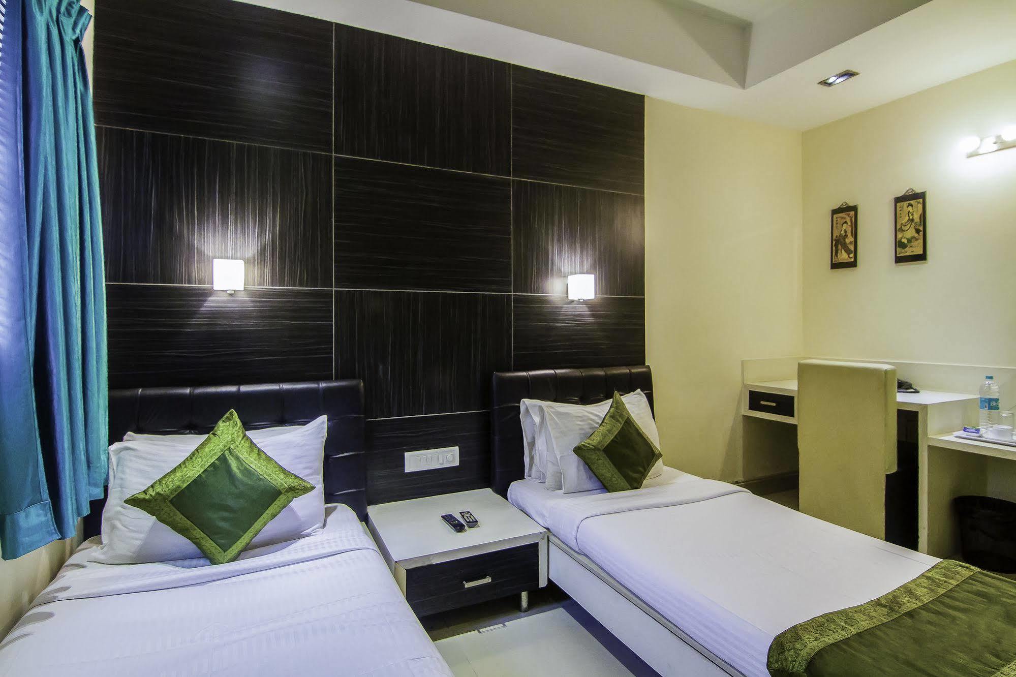 Hotel Treebo Trip Hive Chennai Exterior foto